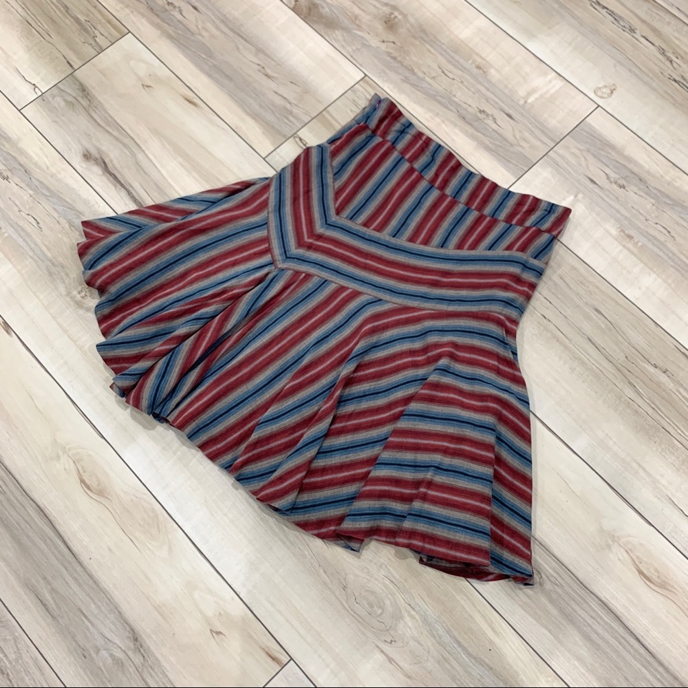 FRENCHI Striped Skirt - Picture 2 of 7